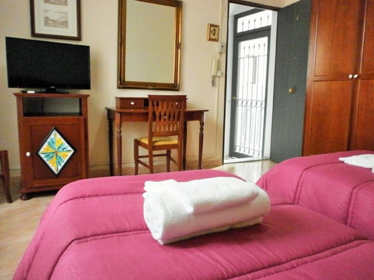I Cappuccini Rooms CTA Exteriör bild